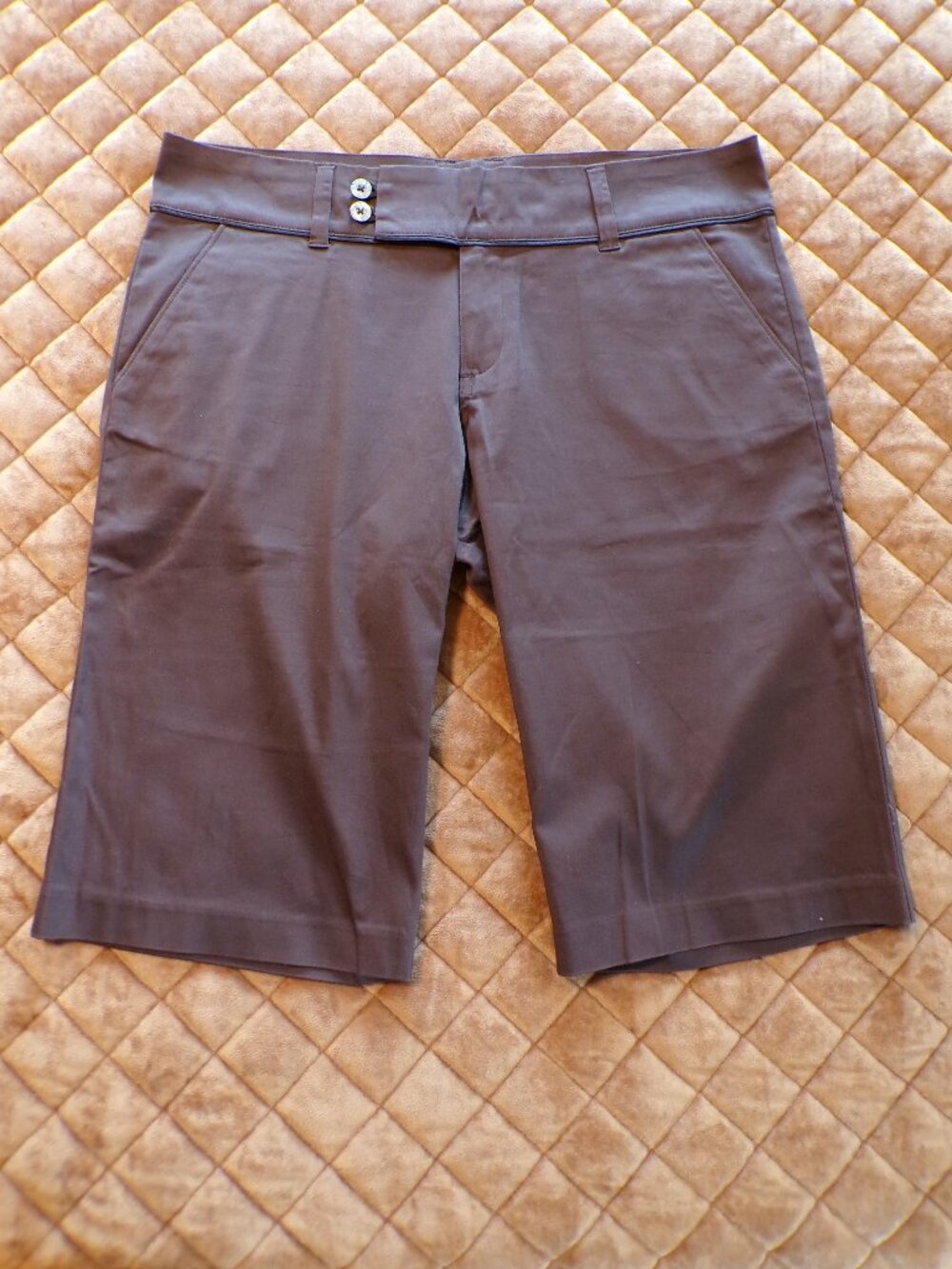 OLD NAVY Women's Brown Low Waist Shorts Stretch Size 10